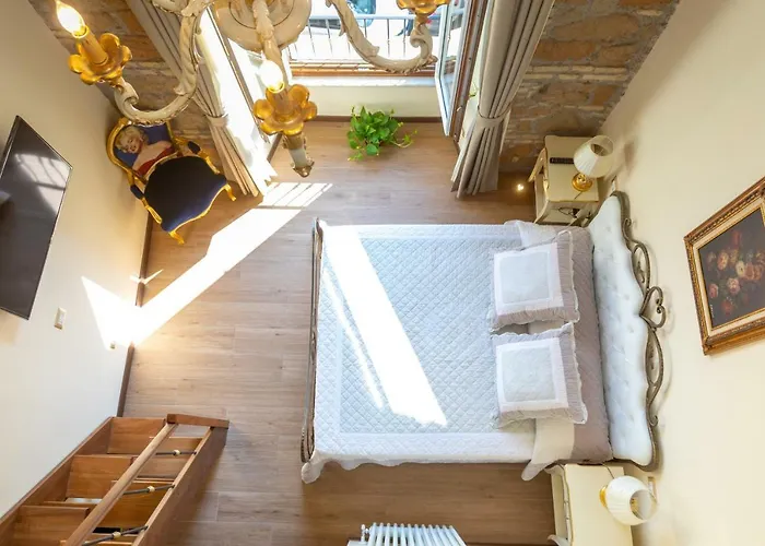 Apartment Kings In